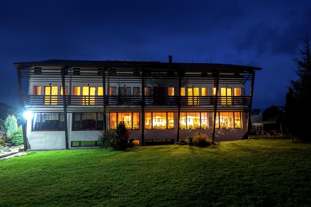 Casa Muntelui Hotel Fundata Exterior foto